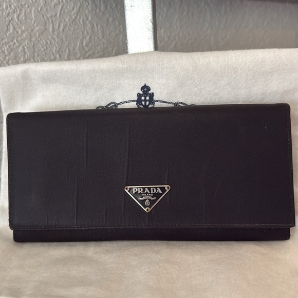 Prada Bifold Long Wallet Nylon and Leather with Dust Bag - Picture 1 of 10